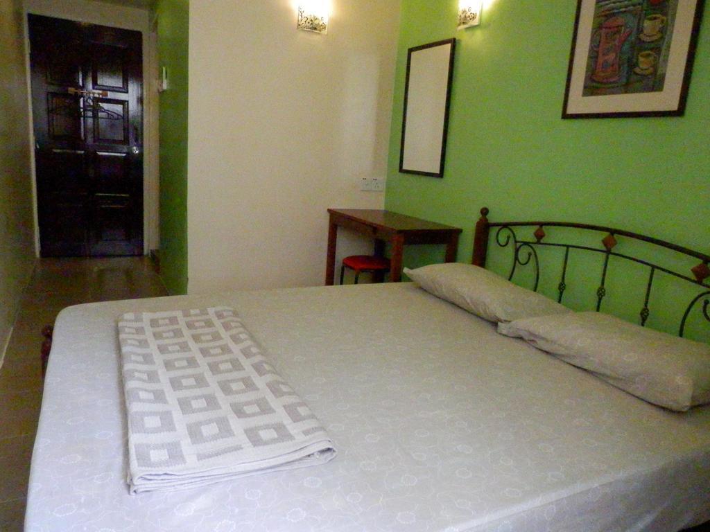 Travellers Planet Hotel & Guesthouse ملقا المظهر الخارجي الصورة