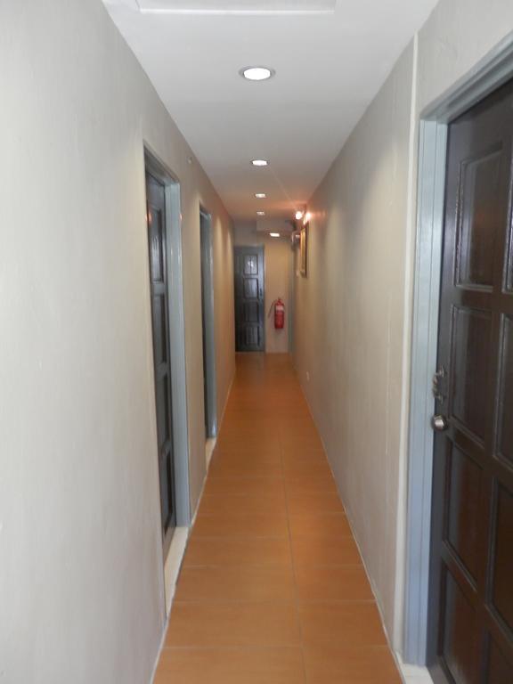 Travellers Planet Hotel & Guesthouse ملقا المظهر الخارجي الصورة